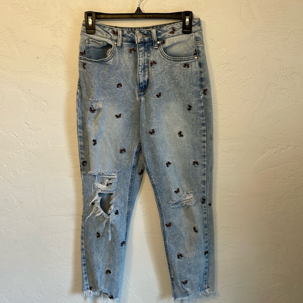 Tinseltown Light Wash Distressed Stitched Butterfly Jeans
